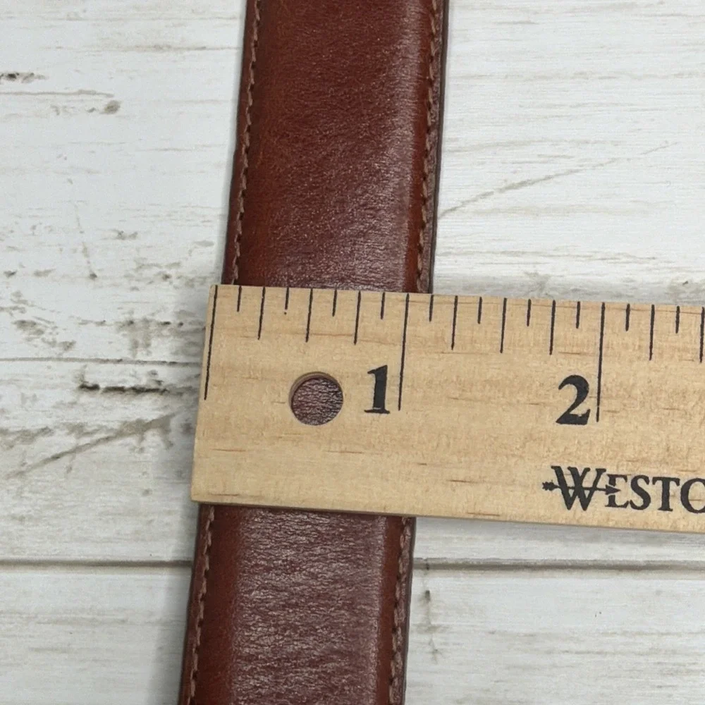 Talbots Brown Leather Belt Women Sz S Made In USA Ornate Gold Sculptural Buckle